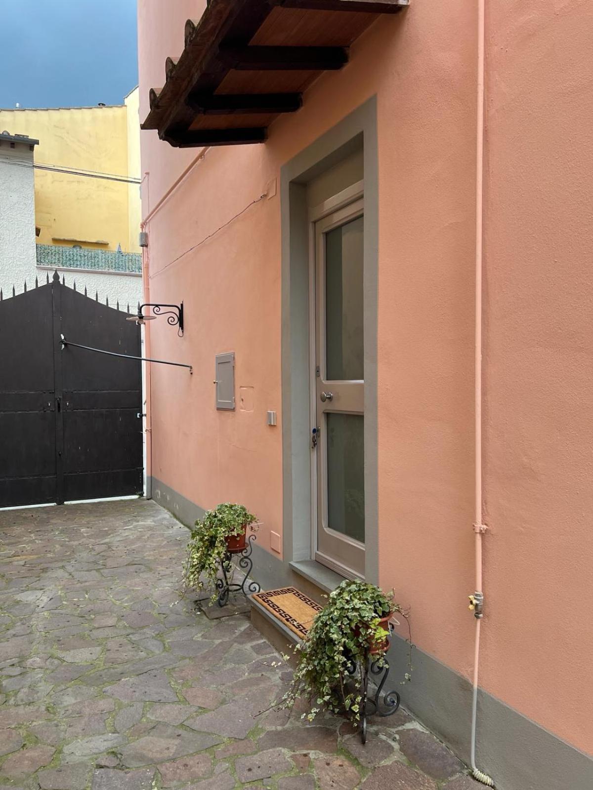 Messer Niccolo - Apartment In Florenţa Exterior foto